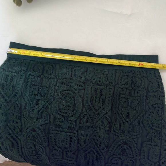 Ann Taylor shirt with mesh fringe pattern. Size 4P - Picture 8 of 10